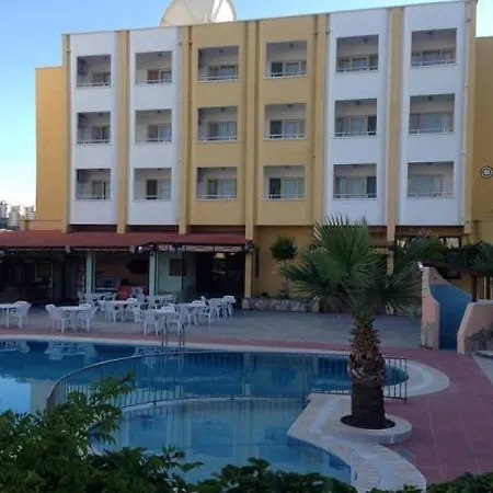 Oya Kusadasi