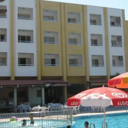 Hotel Oya 2*