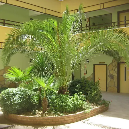 Oya Hotel Kusadasi