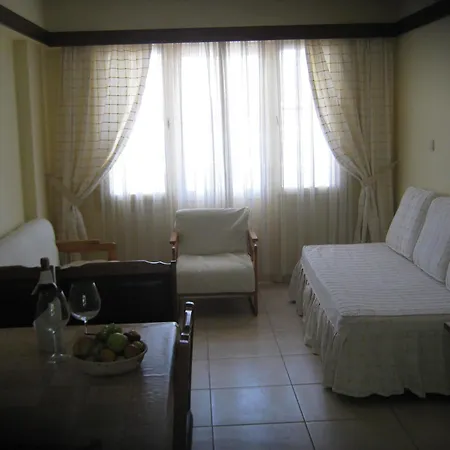 Oya Hotel Kusadasi
